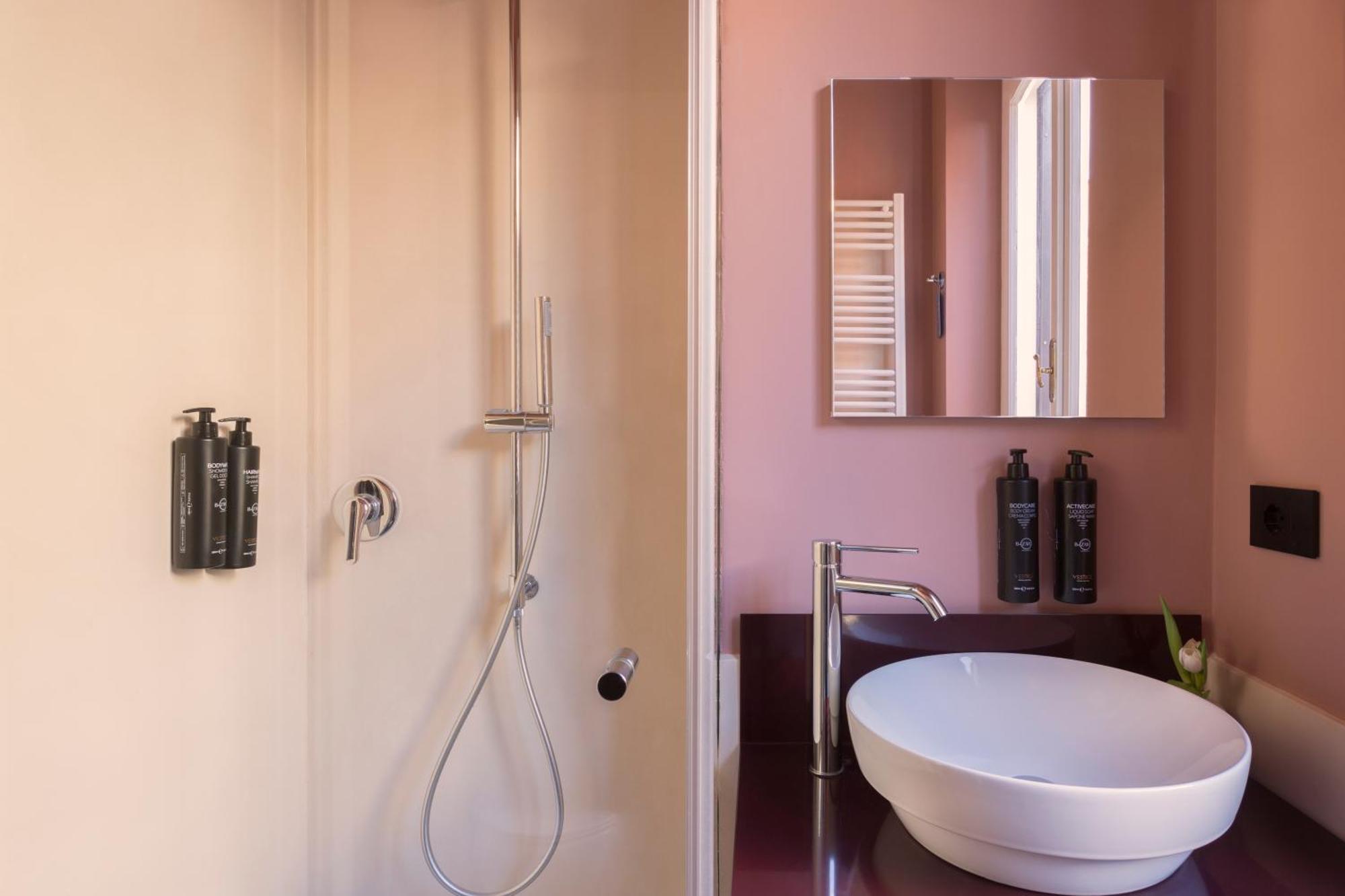 Barberini Retreat Hotel Rome Exterior photo