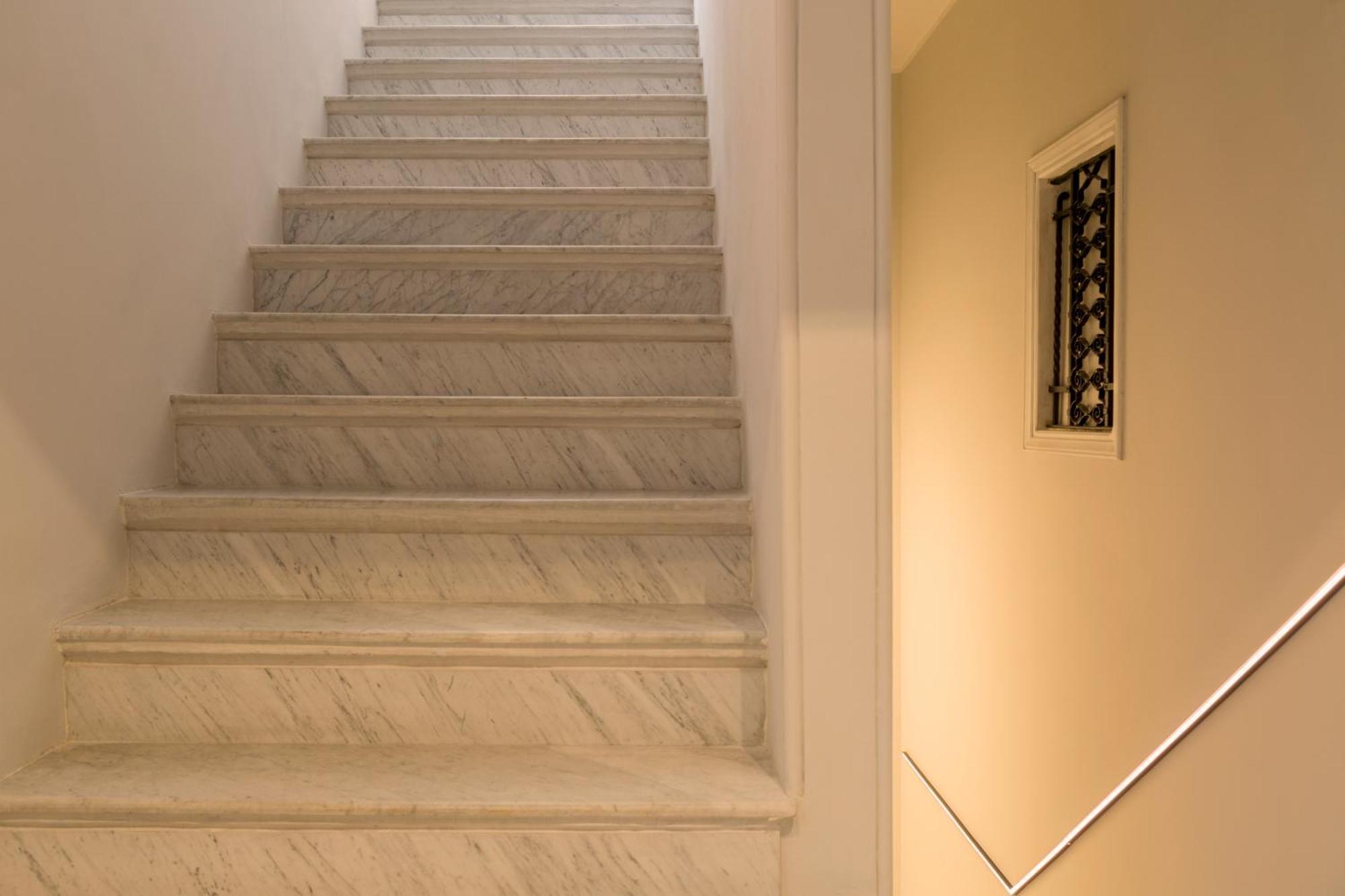Barberini Retreat Hotel Rome Exterior photo
