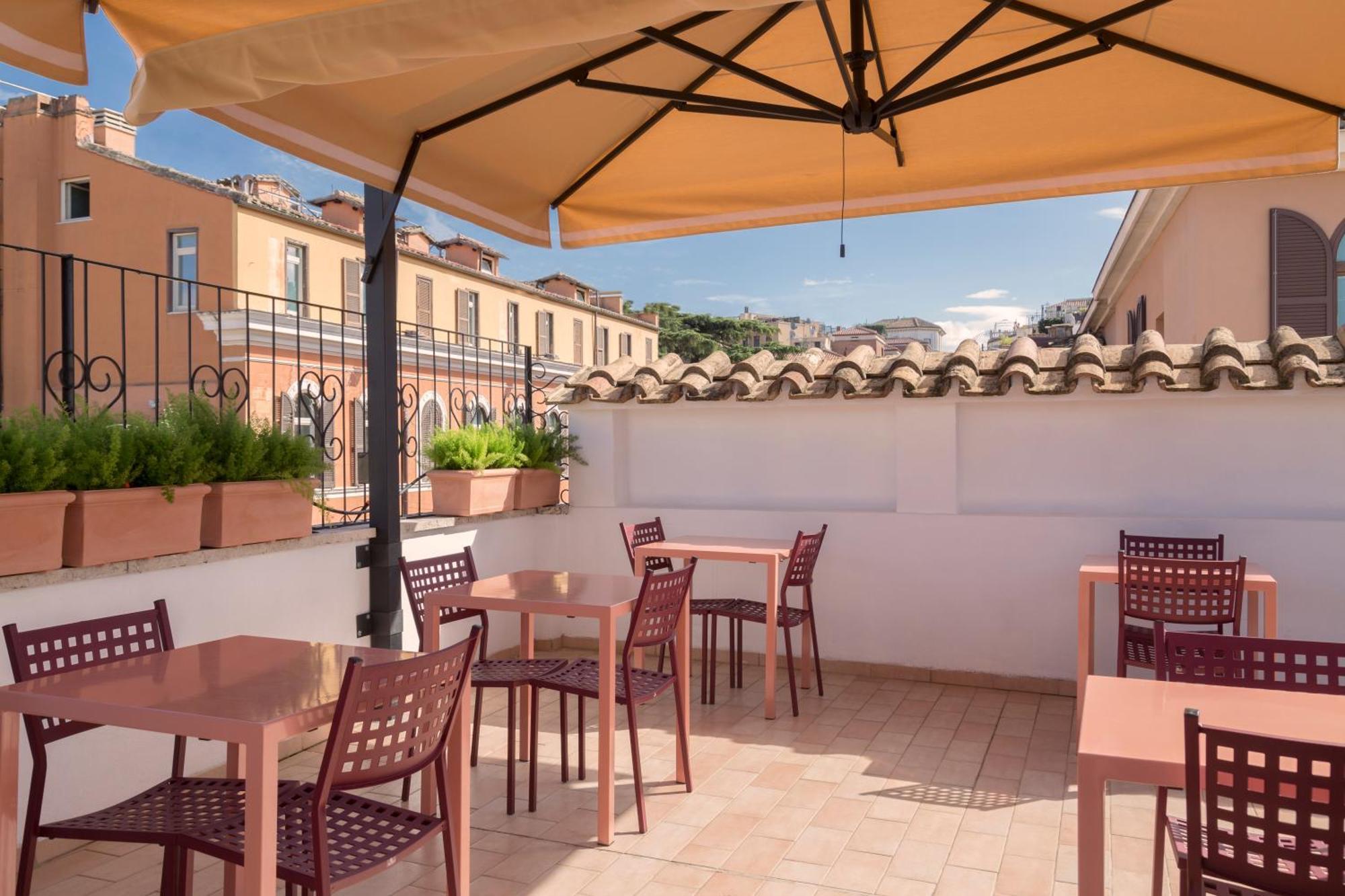 Barberini Retreat Hotel Rome Exterior photo